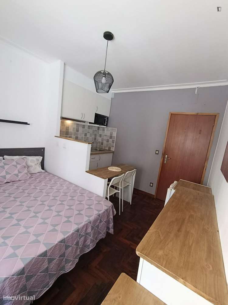 Estúdio - localizado em Coimbra - Grande imagem: 4/6