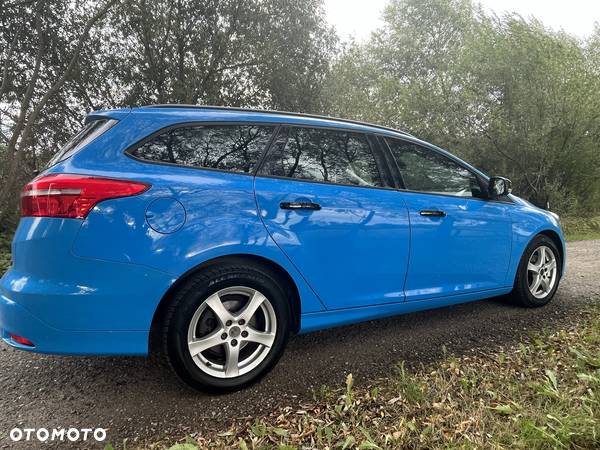 Ford Focus 1.0 EcoBoost Edition - 10