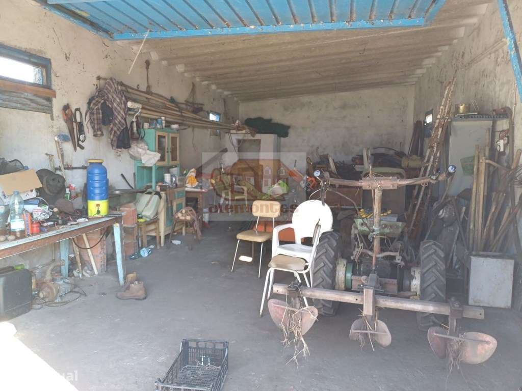 Lote com 6000 m2 e armazém - 15 minutos de Grândola - Grande imagem: 4/10