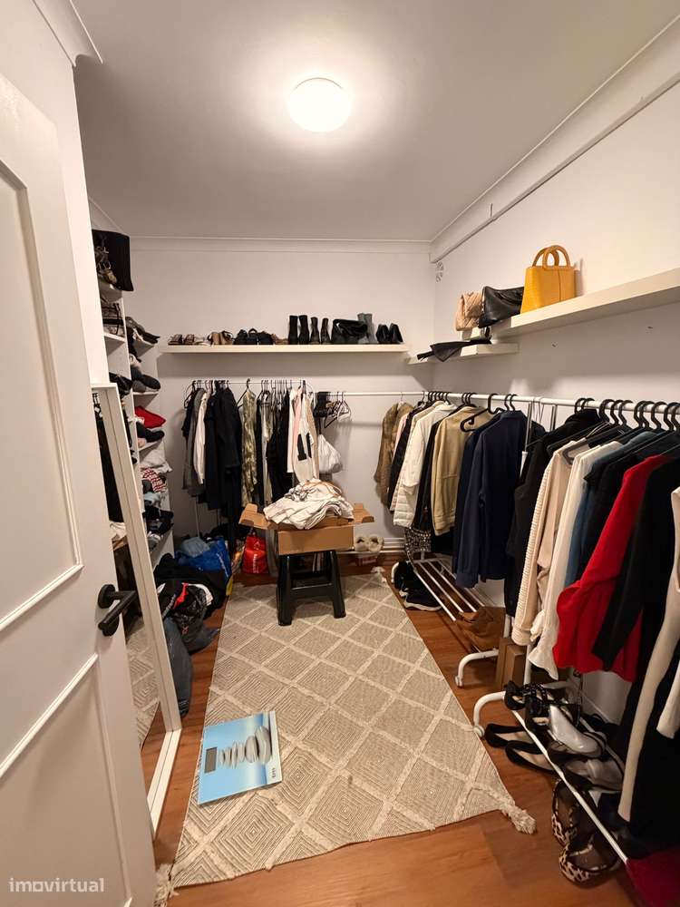 T2+1 Totalmente Renovado em Nogueira da Maia - Grande imagem: 4/12