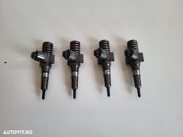 Injectoare Injector 2 Prinderi BOSCH Vw Audi Seat Skoda Passat B6 Golf Touran Altea Leon Octavia 2 A4 A6 Cod 03G130073G - 4