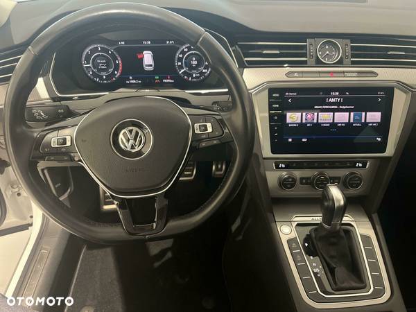 Volkswagen Passat Alltrack 2.0 TDI SCR 4Mot DSG - 13