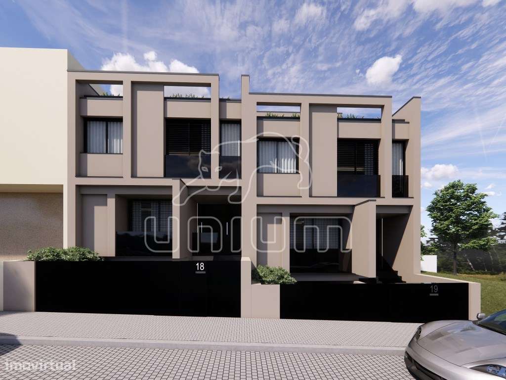 Apartamento T2+1 Duplex na Meadela-18