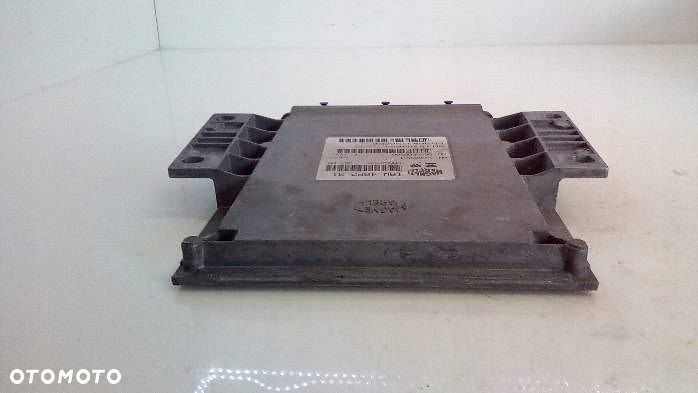 Komputer silnika Citroen C5 2,0 B 2001r 9642606280 - 4