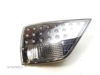 LAMPA TYŁ LEWA WEWNĘTRZNA MITSUBISHI OUTLANDER II (CW_W) 2006 - 2012 2.0 DI-D 103 kW [140 KM] olej - 1