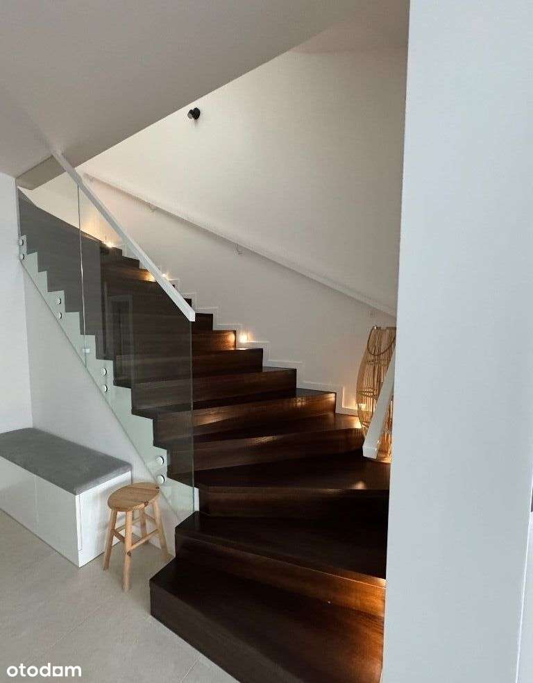 Wyjątkowy dom | panoramiczne okna | taras na dachu - Pełny obrazek: 5/20