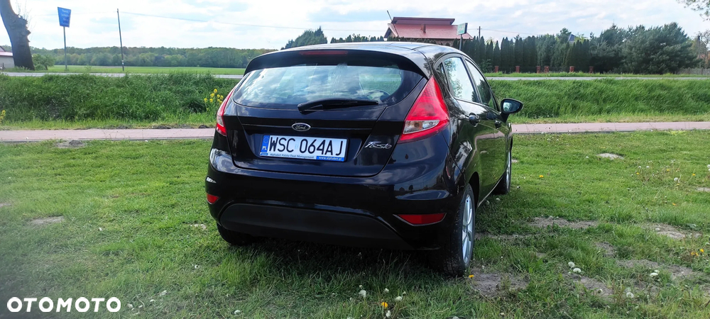 Ford Fiesta 1.25 Ambiente - 9