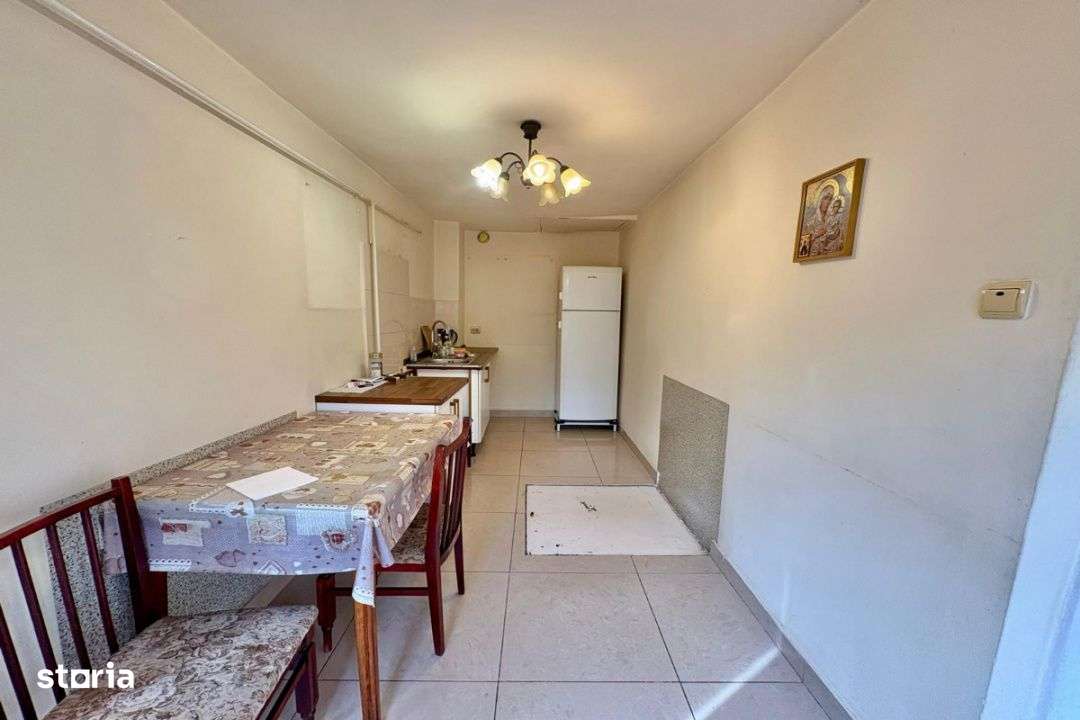 Chitila – T. Vladimirescu, casa individuala 4 camere, lot 530 mp.-9