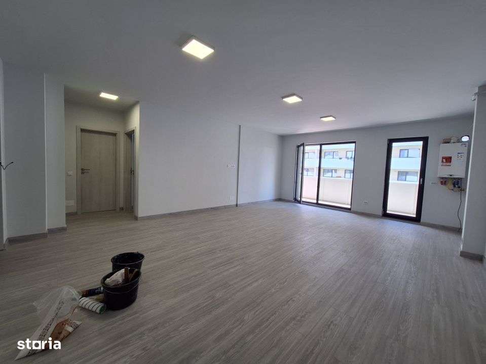 Apartament cu 2 camere, 54,6 mp, balcon, zona Eroilor - Imagine principală: 3/7