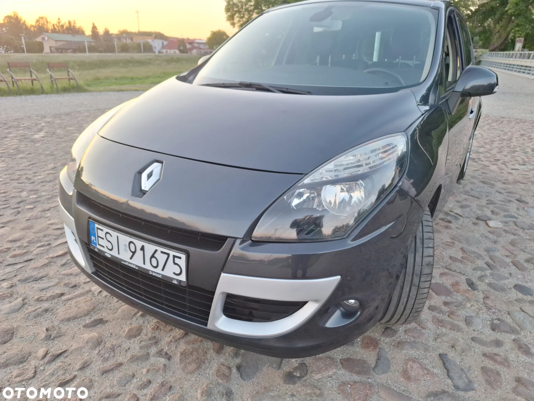 Renault Scenic - 5