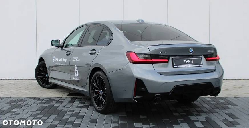 BMW Seria 3 320d M Sport - 8