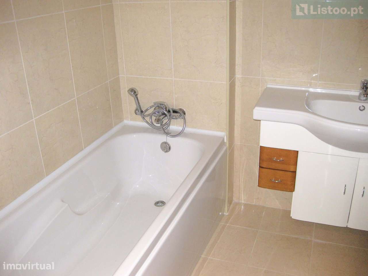 Apartamento T3 em condomínio fechado, Amoreira, Alcabideche-26