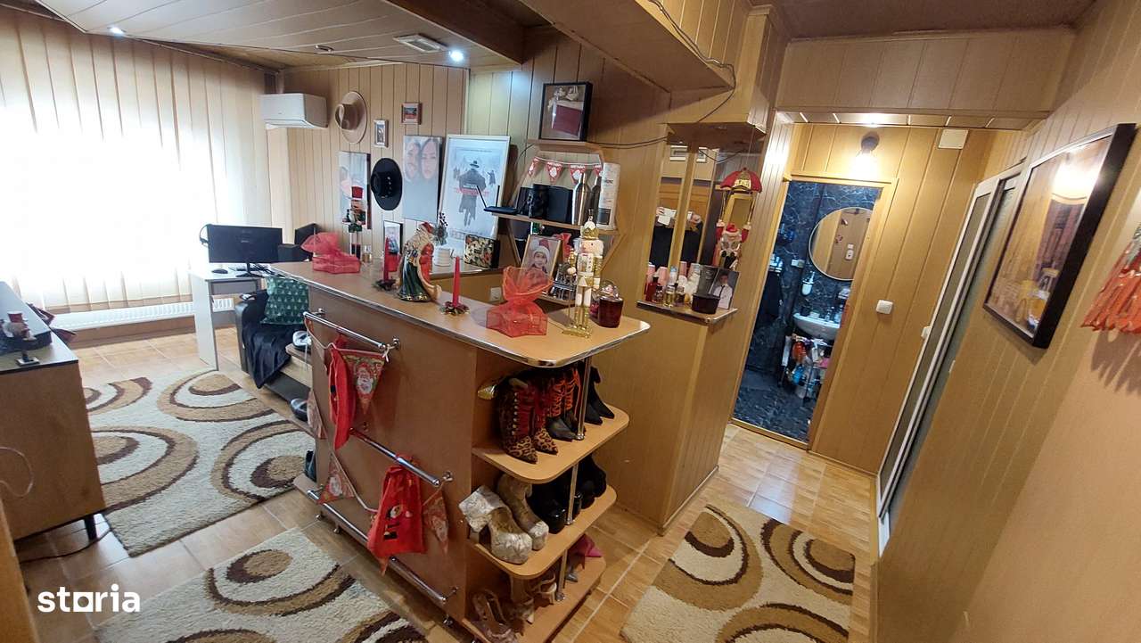 Vand Apartament  2 camere ETAJ 3 Mobilat utilat Centru Piata - Imagine principală: 3/11