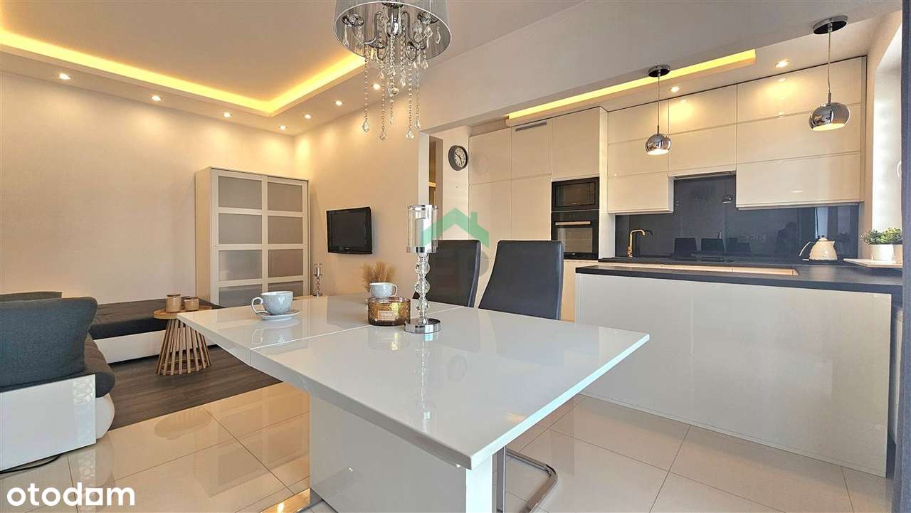 dwa pokoje na drugim piętrze - Pełny obrazek: 2/17