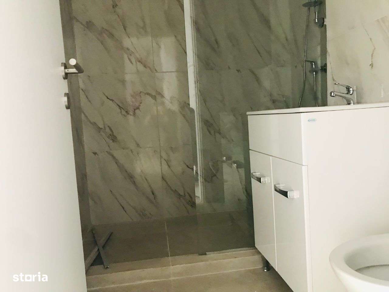 Apartament 2 camere,centrala proprie,bloc nou - Imagine principală: 3/5