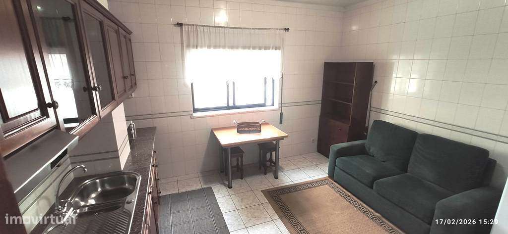 Apartamento T1 Renovado e Mobilado – 50m do Tribunal. - Grande imagem: 3/11