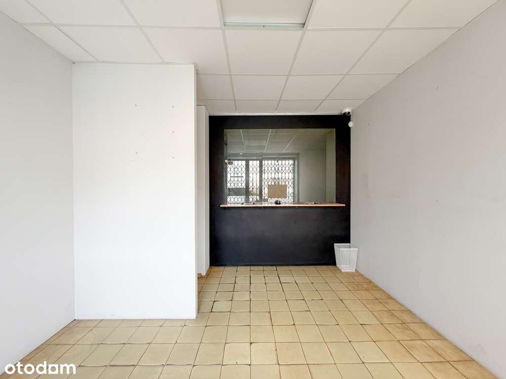 Lokal usługowy 65 m² + poddasze-centrum Radomia – pohled 2