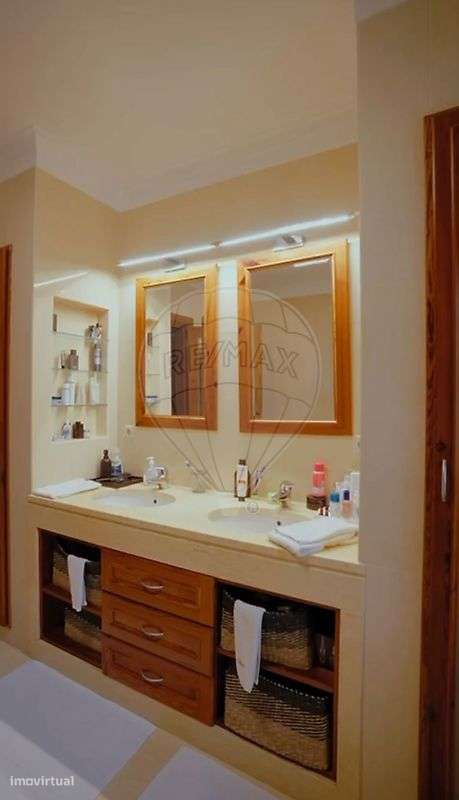 Moradia T4 para venda - Grande imagem: 4/9