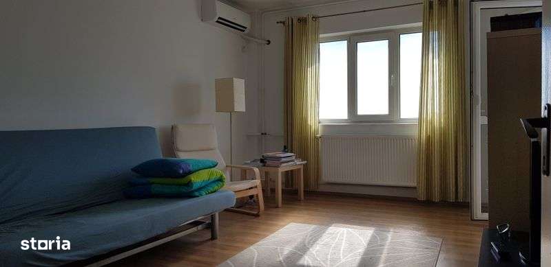 Garsoniera decomandata, Dristor, rondo Baba Novac