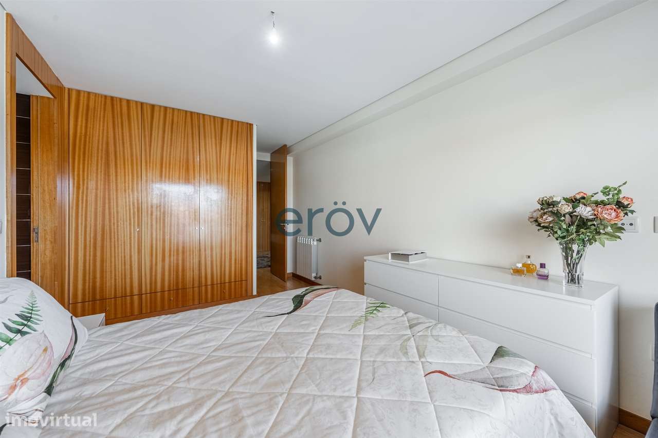 Apartamento T3 C/ 2 Suites em Gondomar-9