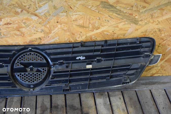 Opel Meriva A Grill maski atrapa chłodniy PRZED LIFTEM 03-06 13117843 - 4