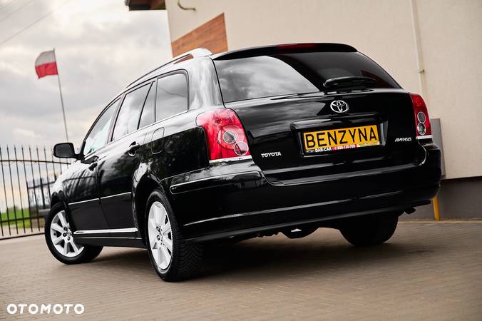 Toyota Avensis 1.8 VVT-i Combi - 2