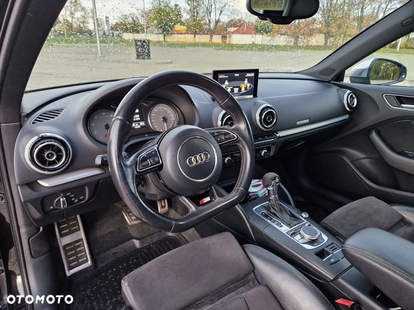 Audi S3 2.0 TFSI Quattro S tronic - 22