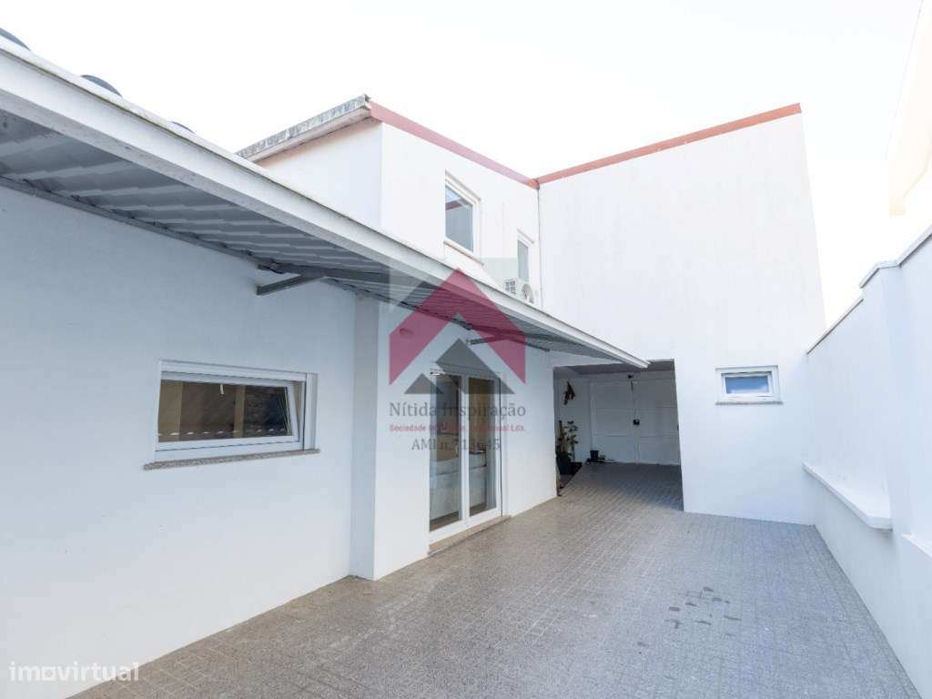 Moradia T4 independente à venda em Ílhavo-26