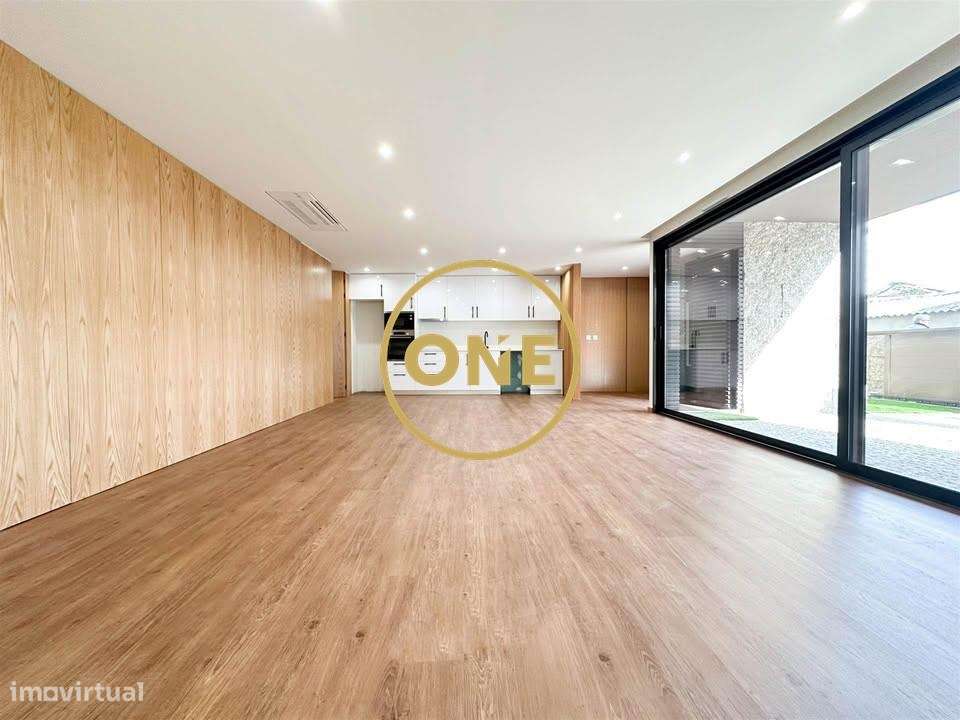 Espetacular Moradia T3 na Póvoa de Varzim - Grande imagem: 2/24