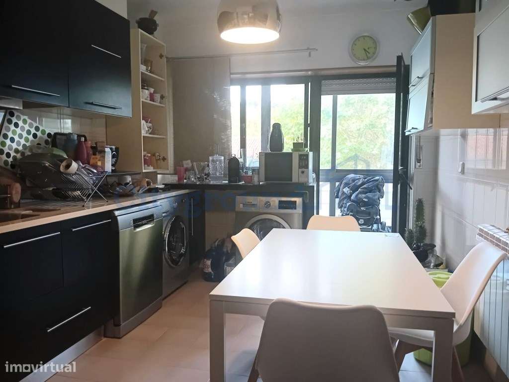 Apartamento T3 no Centro de Ourém com Terraço-6