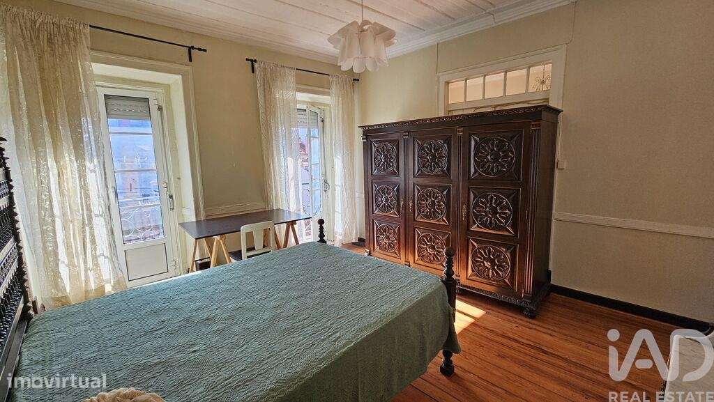 Apartamento T5 em Misericórdia de 75,00 m2 - Grande imagem: 5/23