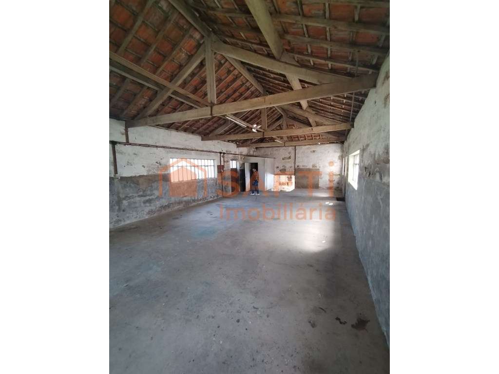 Moradia térrea + armazém | 282 m² | Para reabilitação e investiment... - Grande imagem: 4/7