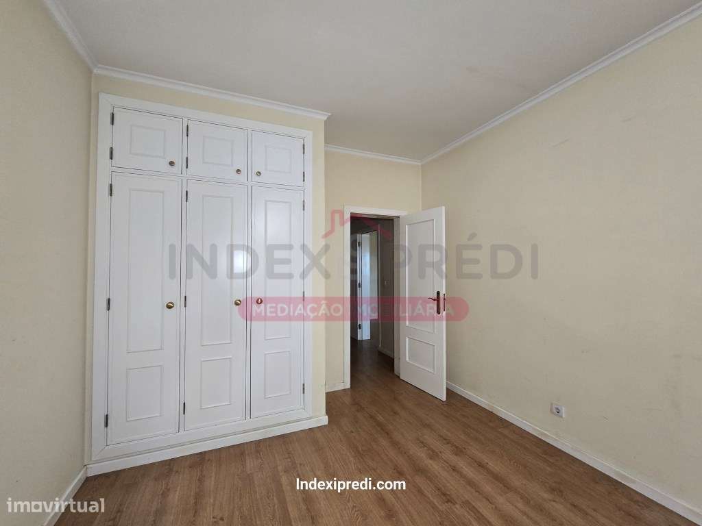 Apartamento T1 + 1- Aradas-11