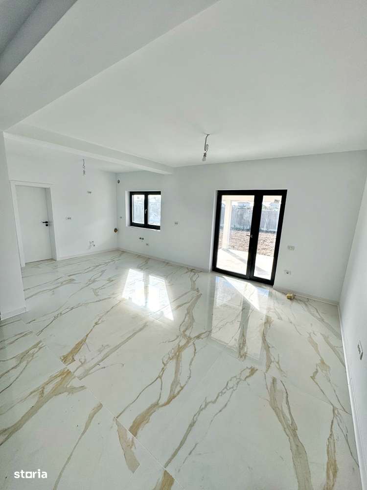 DUPLEX separat prin camera tehnică - Imagine principală: 5/12