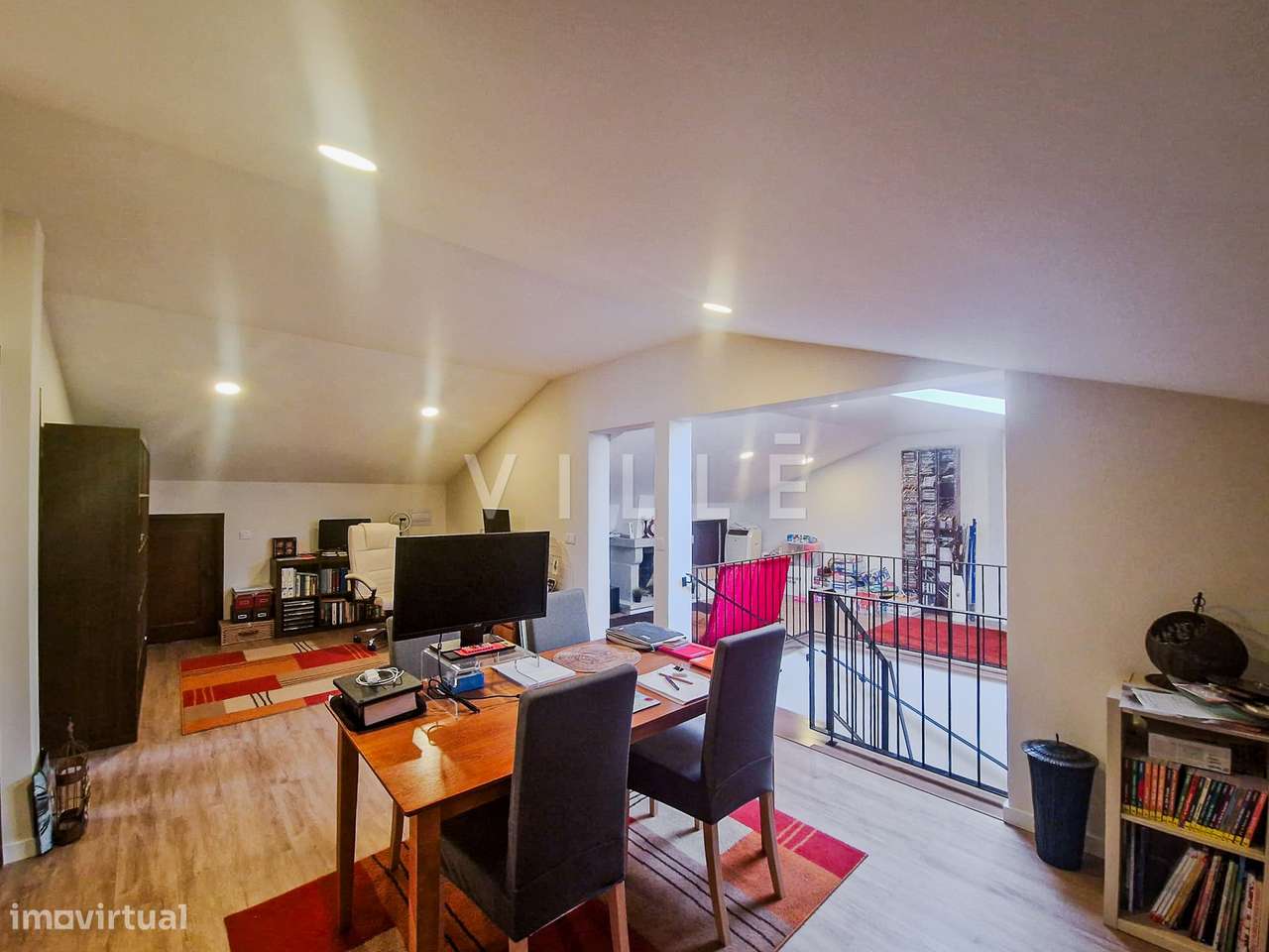 Moradia Isolada Renovada T3 com anexos e quintal-22