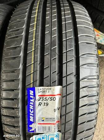 vând 2 anvelope 235/50/19 Michelin de vară noi - 2