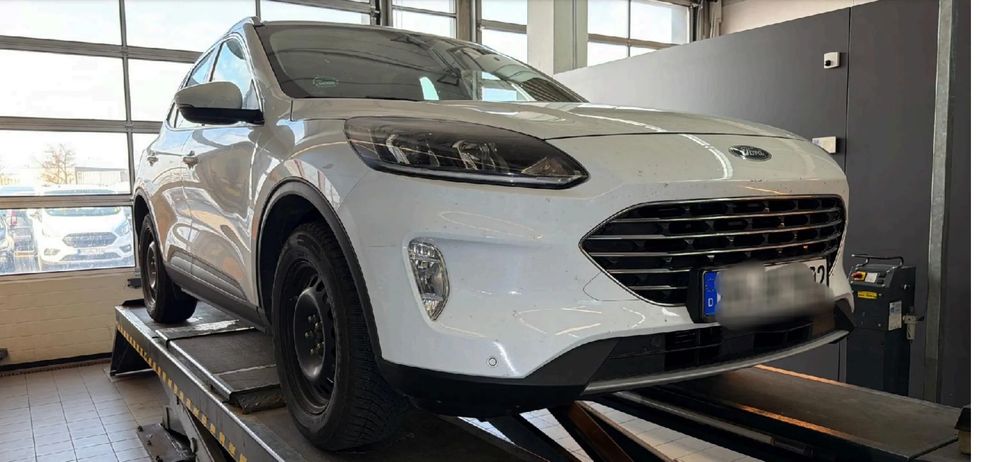 Ford Kuga III 2.0 EcoBlue 4x4 TITANIUM 2022