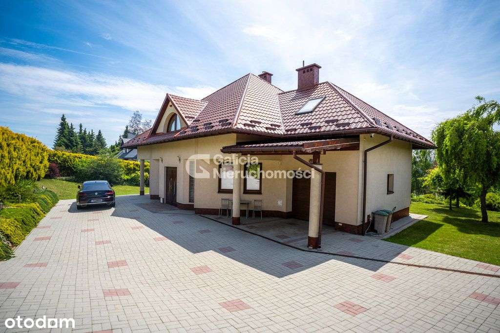 Dom na sprzedaż, 6 pokoi, 225 m², Babica