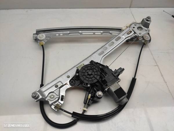 Elevador Frente Esquerdo Electrico Renault Megane Iv Hatchback (B9a/M/ - 1