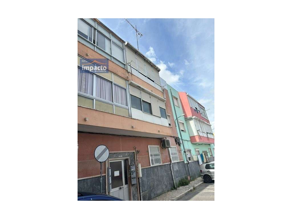 T2 Alverca, ótima localização, 2º piso-14