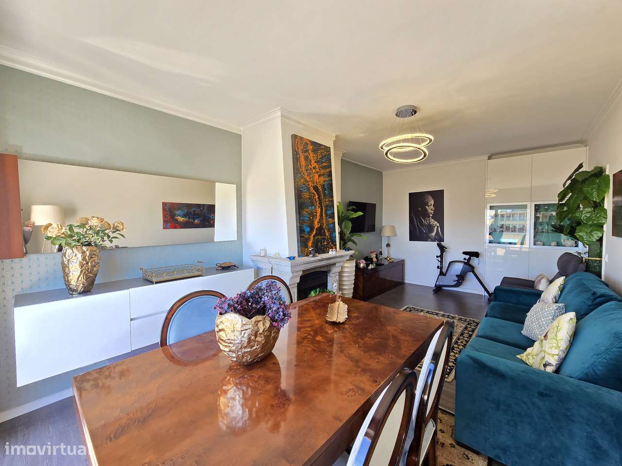 Apartamento T2 remodelado no centro, a 200m do Arco da Porta Nova-6