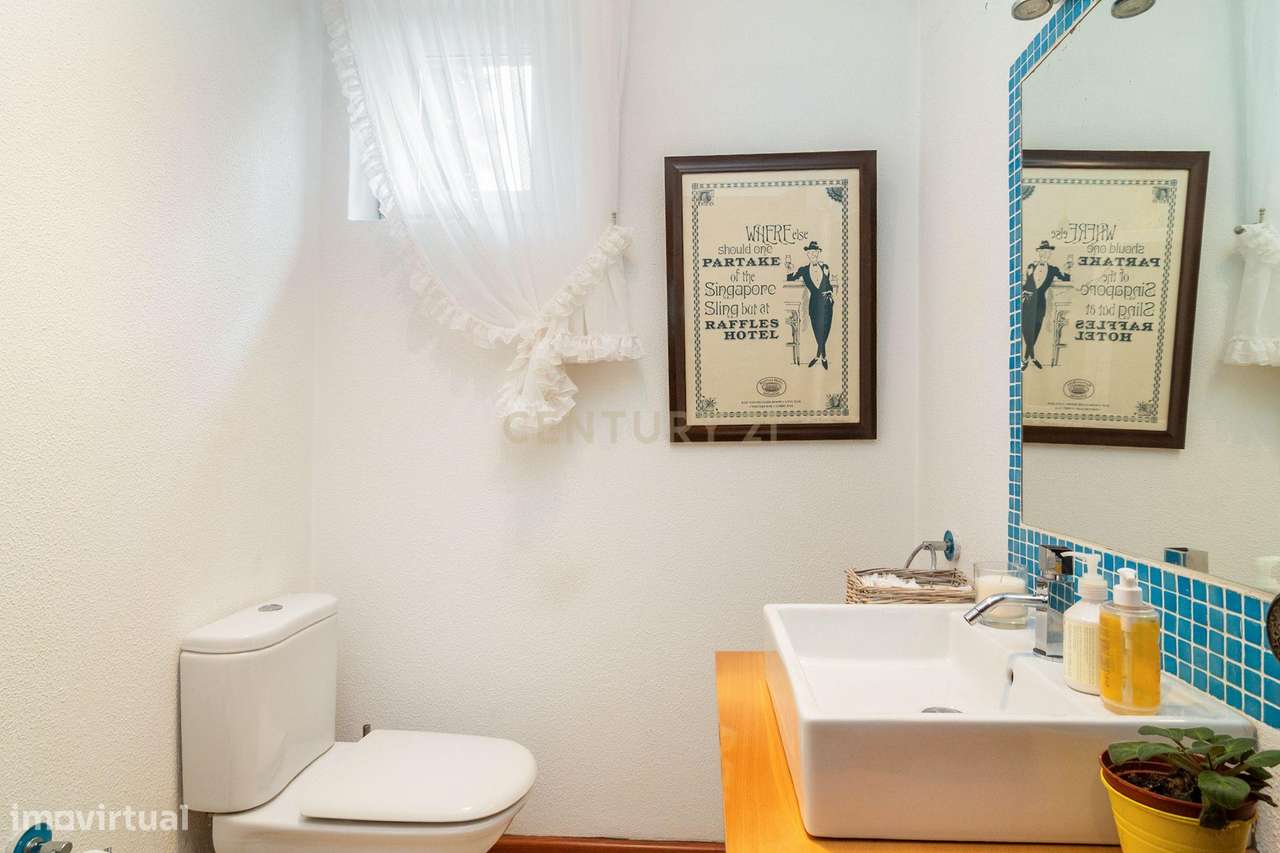 Moradia T2+3 em Seixal, Ericeira-15