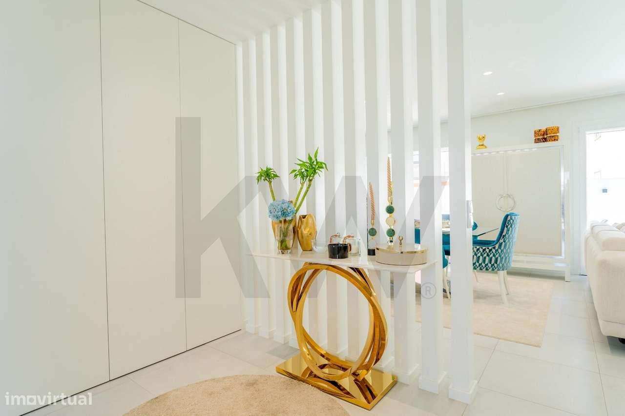 Moradia T3 com terraço e piscina: Onde a Vida se Celebra - Grande imagem: 2/31