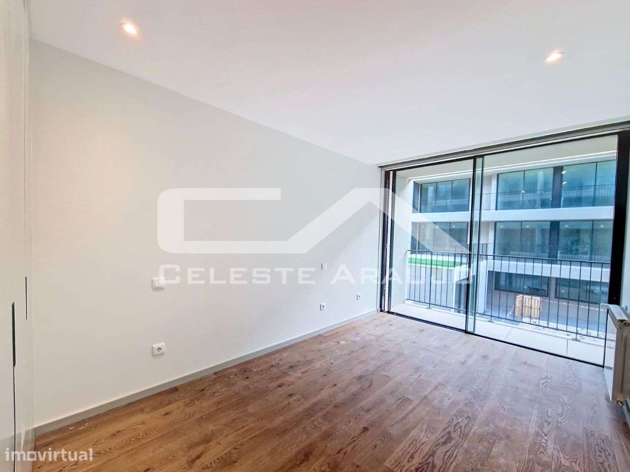 Apartamento T3 Novo em Espinho, com vista mar-37