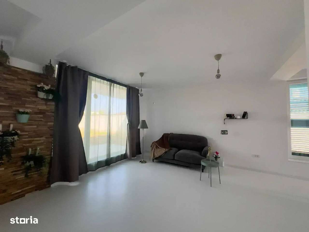 Arhitectura Mediteraneana Casa 5 Camere LUX 240 mp - Curte 450 MP - Imagine principală: 5/20