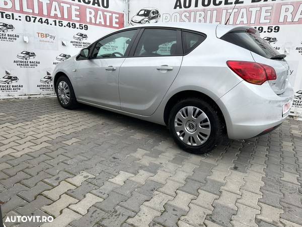 Opel Astra 1.6 Automatik Design Edition - 4