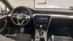 Volkswagen Passat Variant 2.0 TDI SCR DSG Highline - 15