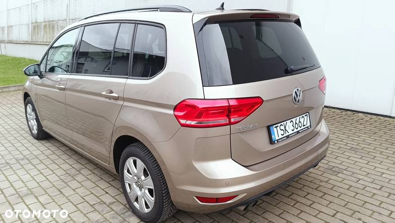 Volkswagen Touran 2.0 TDI BMT Comfortline - 14