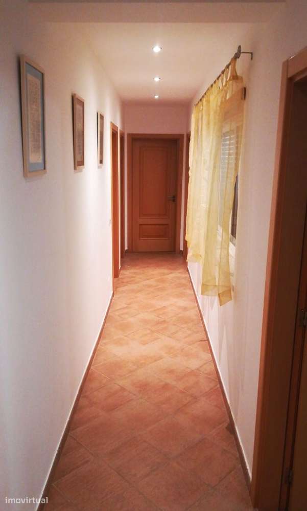 Fantástico apartamento T3, com boas áreas, Santa Luzia-36