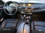 BMW Seria 5 520d Touring - 16